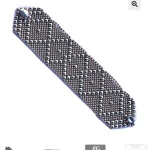 Stylish Silver Textured Bracelet